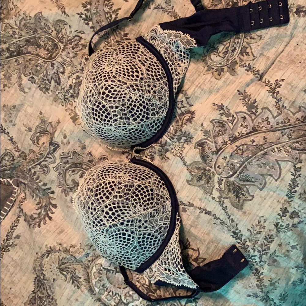 Victoria Secret Very Sexy Push Up Bra